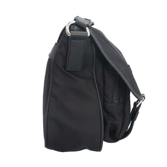 GUCCI Authentic Black Shoulder Bag - Picture 4 of 9